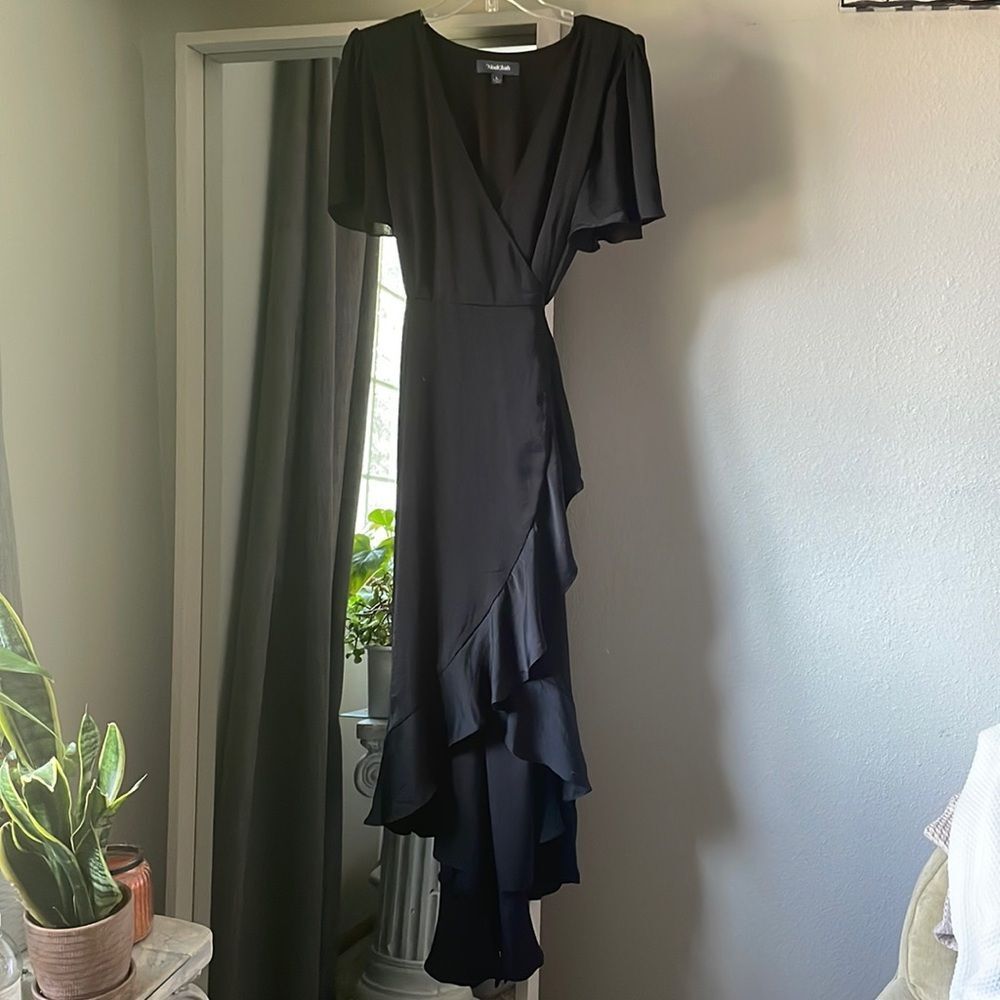 ModCloth Wonder Ruffle Hem Wrap Midi Dress